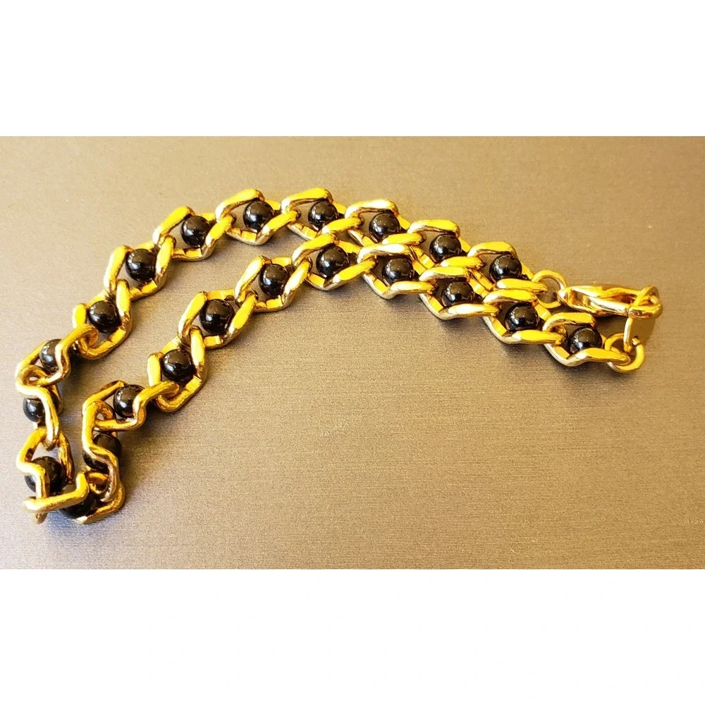 Signed Avon Black & Gold Beaded Bracelet Vintage‎ Desinger Dainty gbr-63